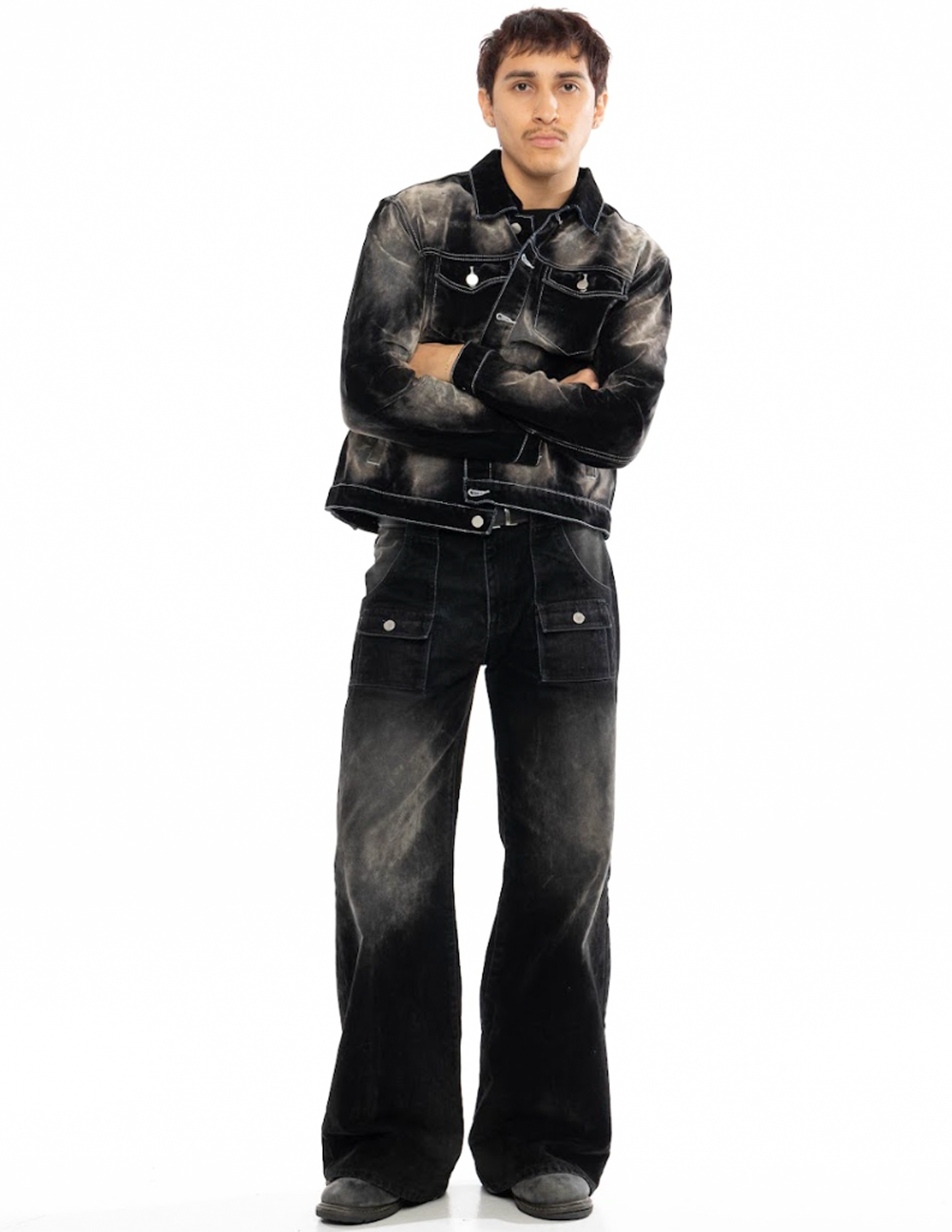 BLACK DENIM